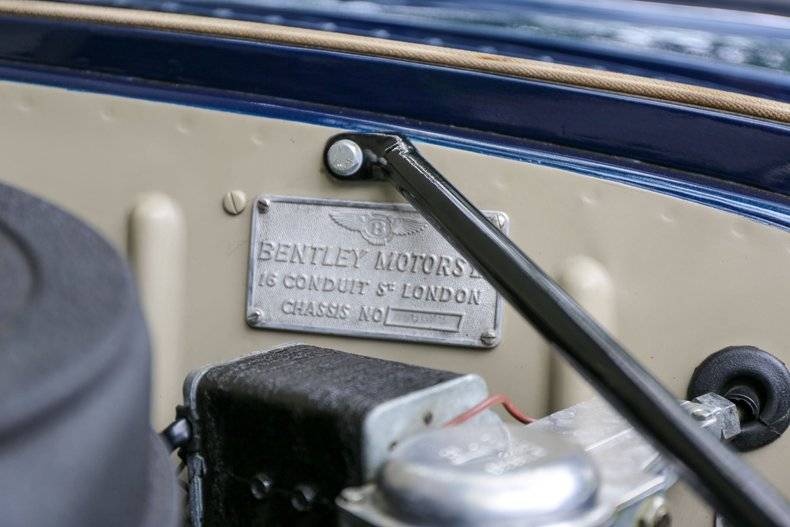 Image 36/44 of Bentley S 3 Continental Flying Spur (1964)