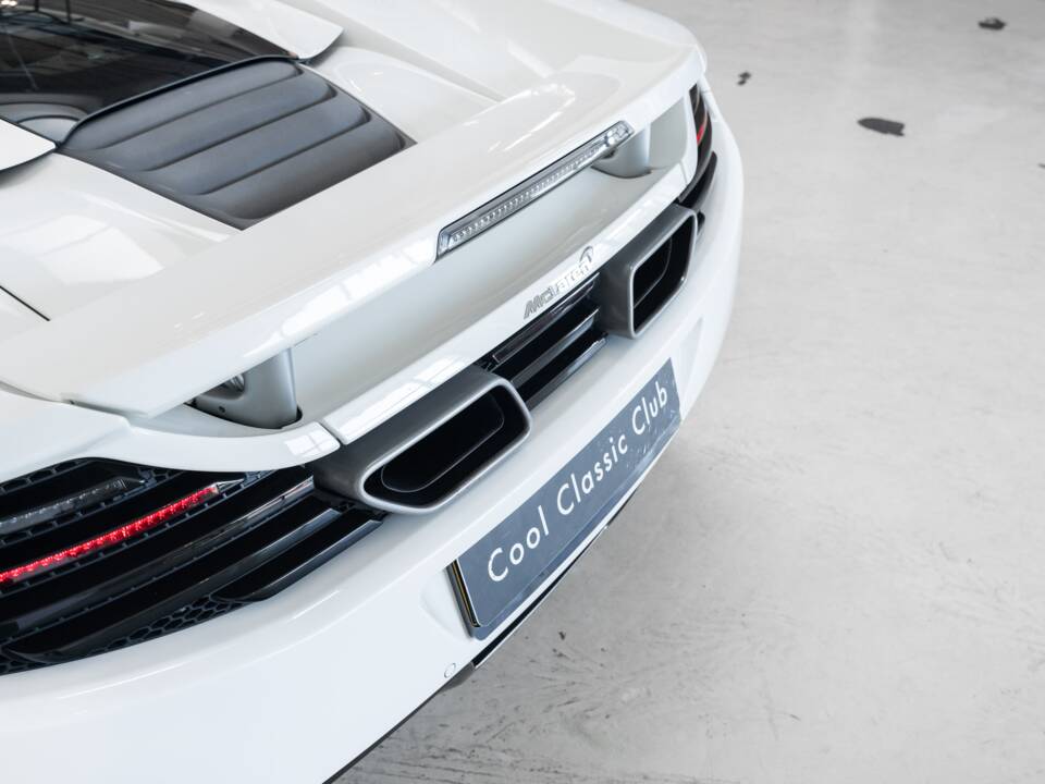 Bild 31/33 von McLaren 12C Spider (2013)