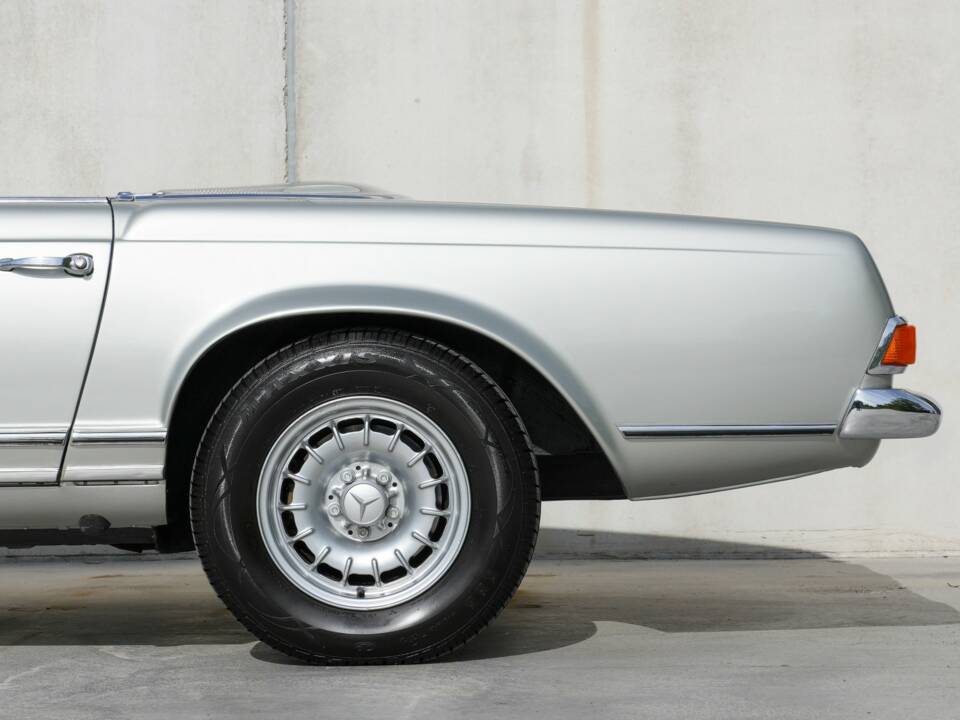 Imagen 16/41 de Mercedes-Benz 280 SL (1971)
