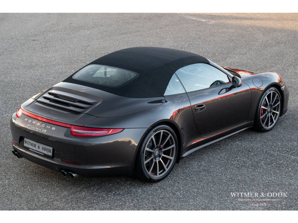 Afbeelding 16/44 van Porsche 911 Carrera 4S (2013)