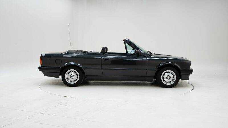 Bild 6/15 von BMW 318i (1992)