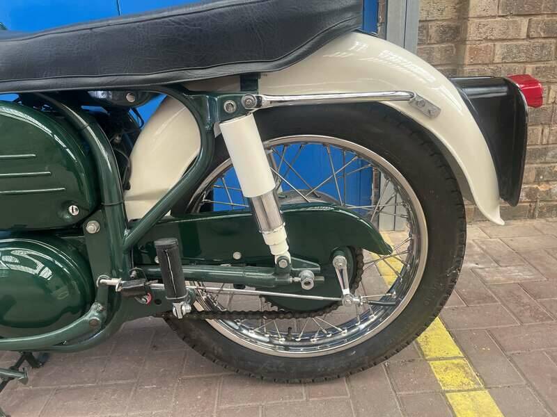 Image 11/17 of Norton DUMMY (1962)