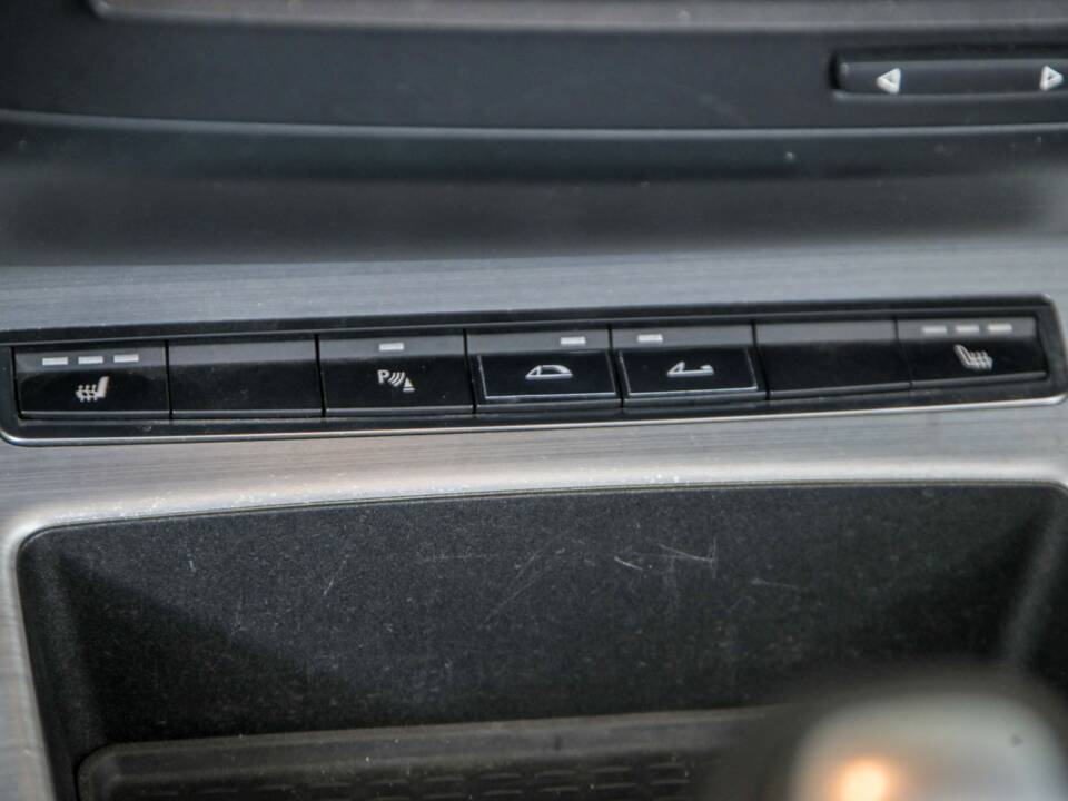 Immagine 38/50 di BMW Z4 sDrive23i (2010)