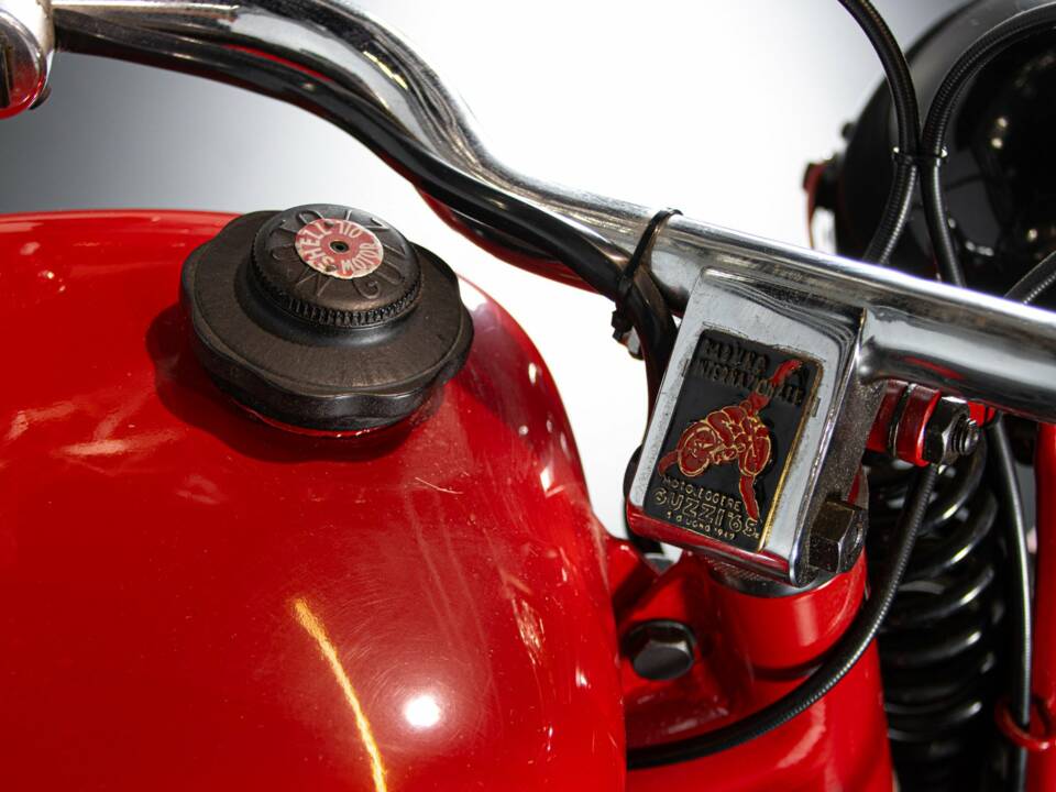 Imagen 38/50 de Moto Guzzi DUMMY (1957)