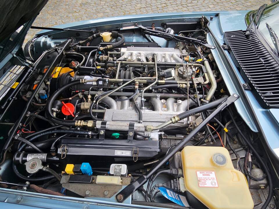 Image 11/13 de Jaguar XJS 5.3 V12 (1990)