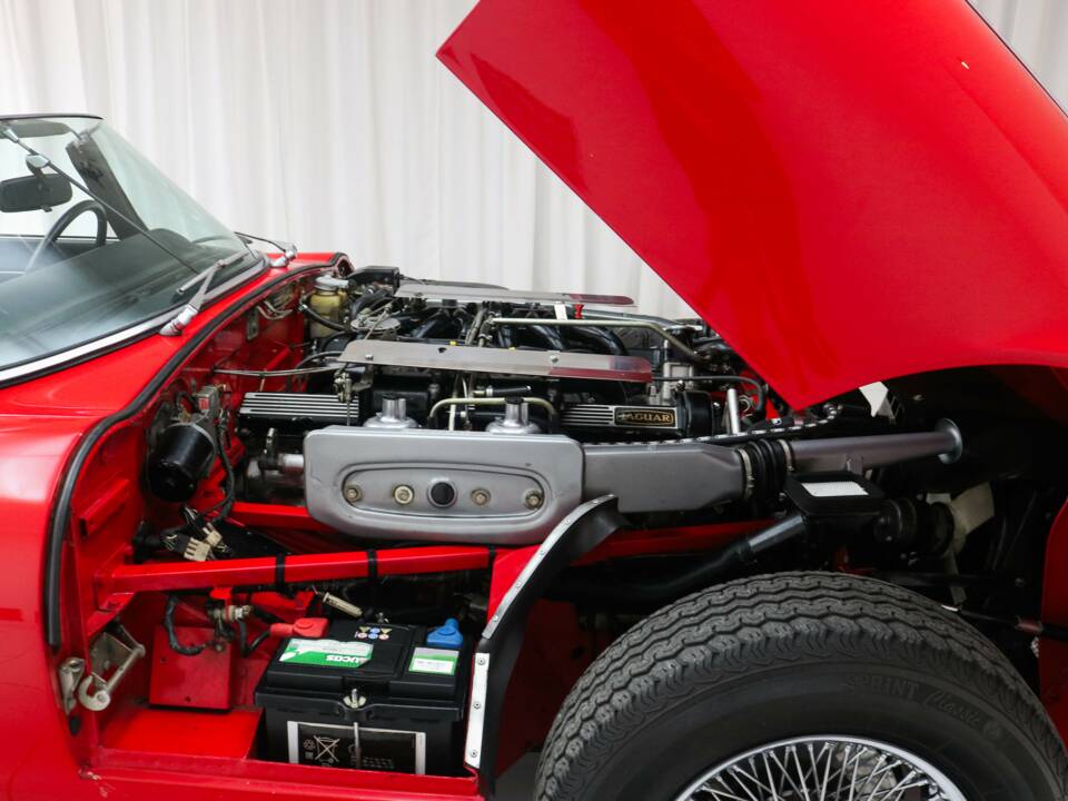 Bild 33/48 von Jaguar E-Type V12 (1973)