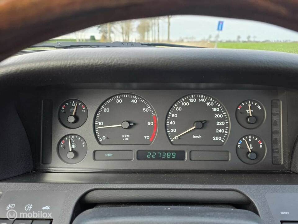 Bild 17/31 von Jaguar XJR 4.0 Supercharged (1997)