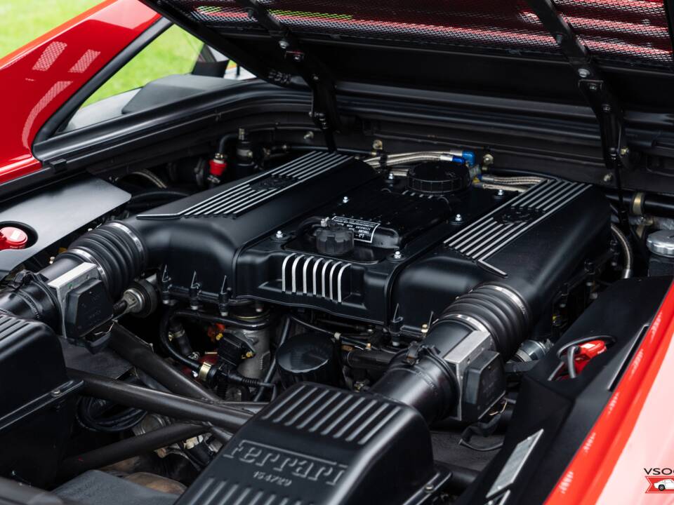 Bild 20/53 von Ferrari F 355 Berlinetta (1996)