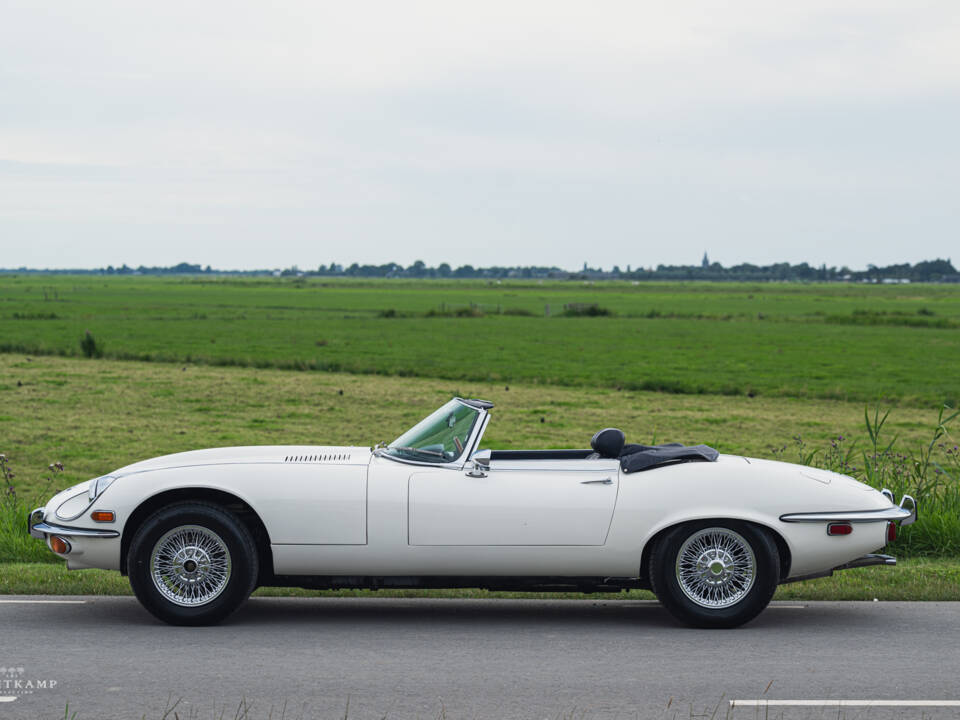 Image 4/20 de Jaguar Type E V12 (1972)