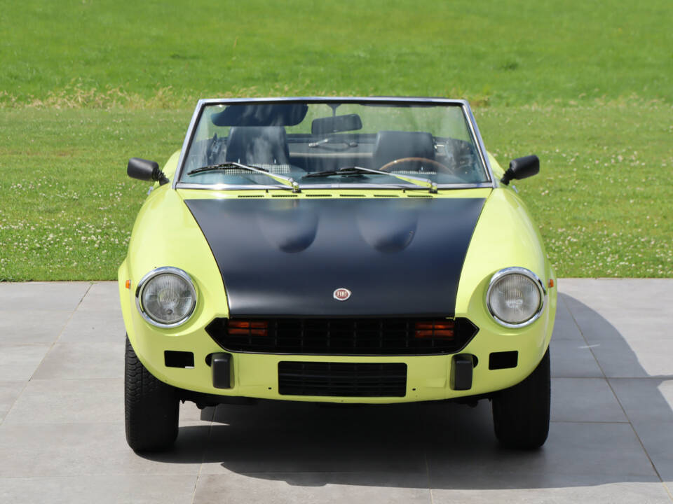Immagine 15/50 di FIAT 124 Spider CS1 (1975)