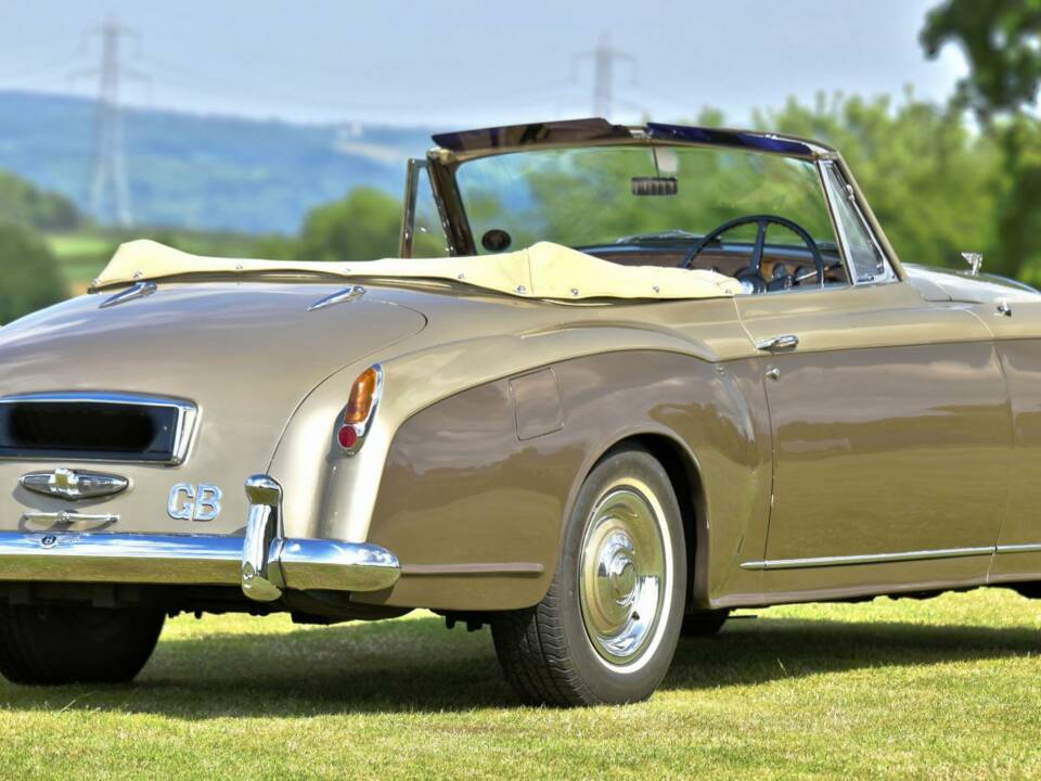 Image 12/50 of Bentley S 1 Continental DHC (1958)