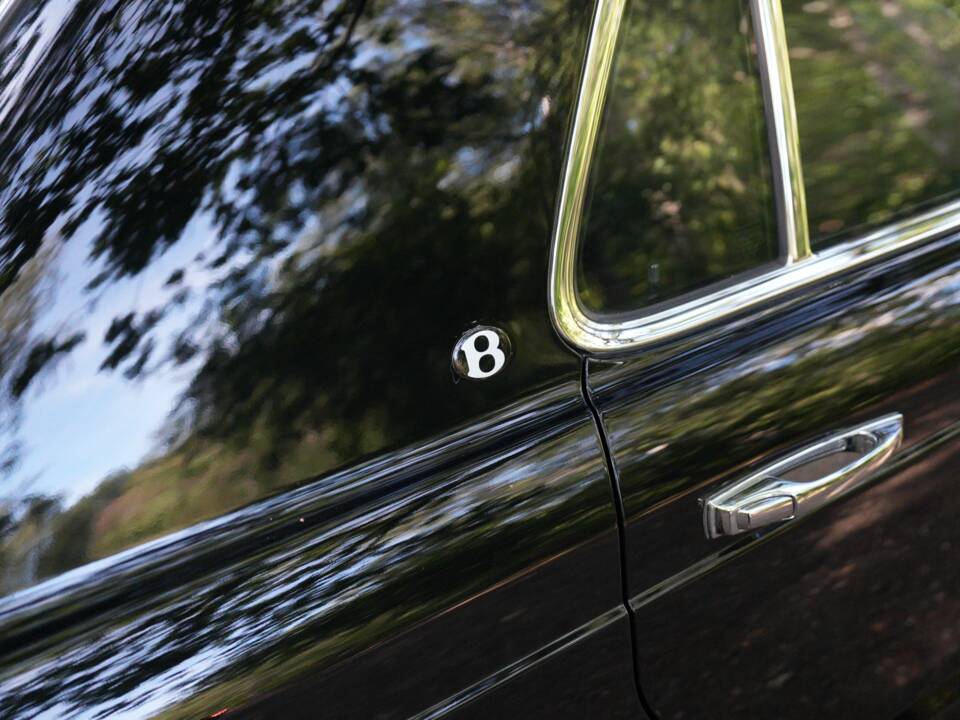 Image 7/50 of Bentley Arnage T (2004)