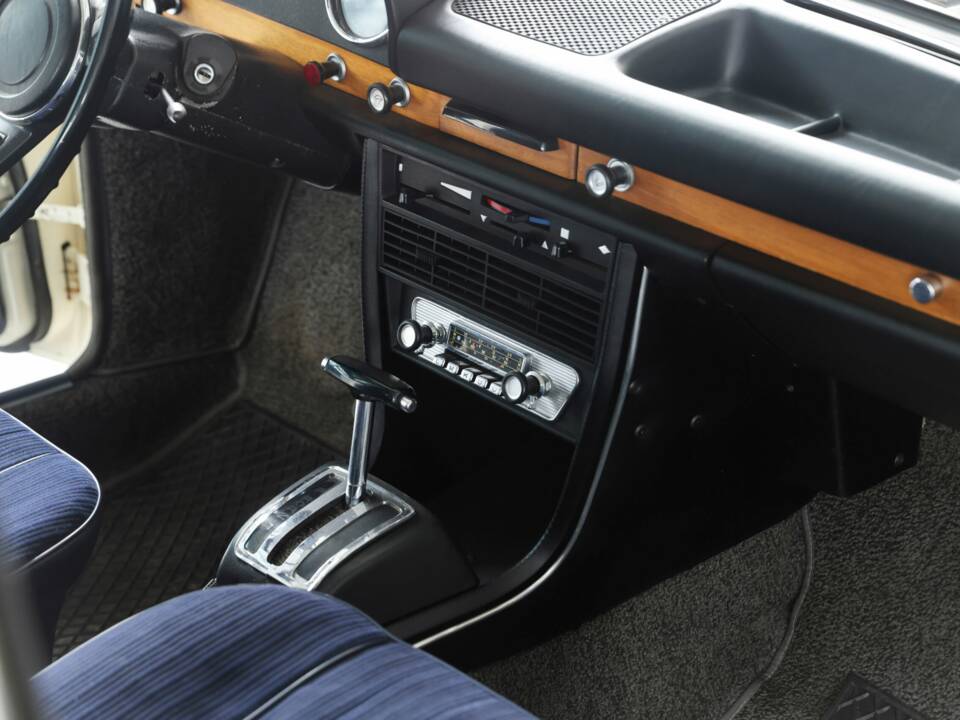 Immagine 34/50 di BMW 2000 (1969)