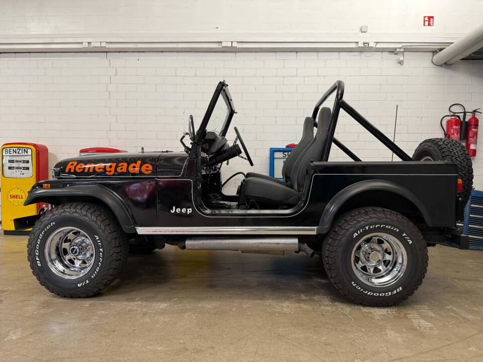 Image 1/16 de Jeep CJ-7 (1980)
