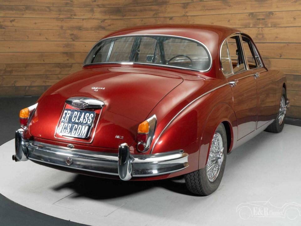 Image 12/19 de Jaguar Mk II 3.8 (1964)
