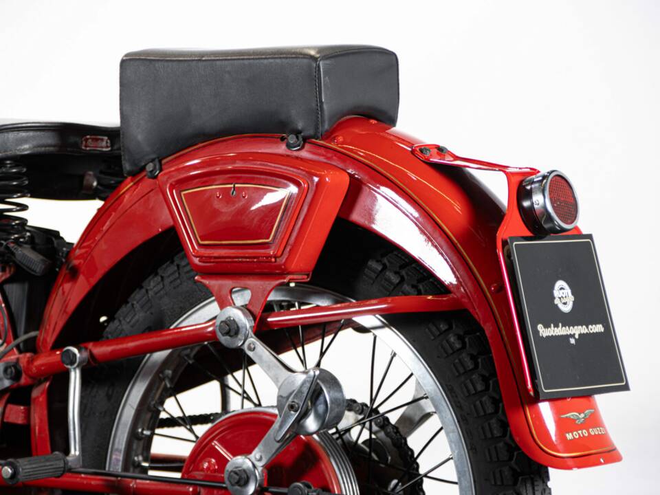Bild 13/50 von Moto Guzzi Airone Sport (1954)