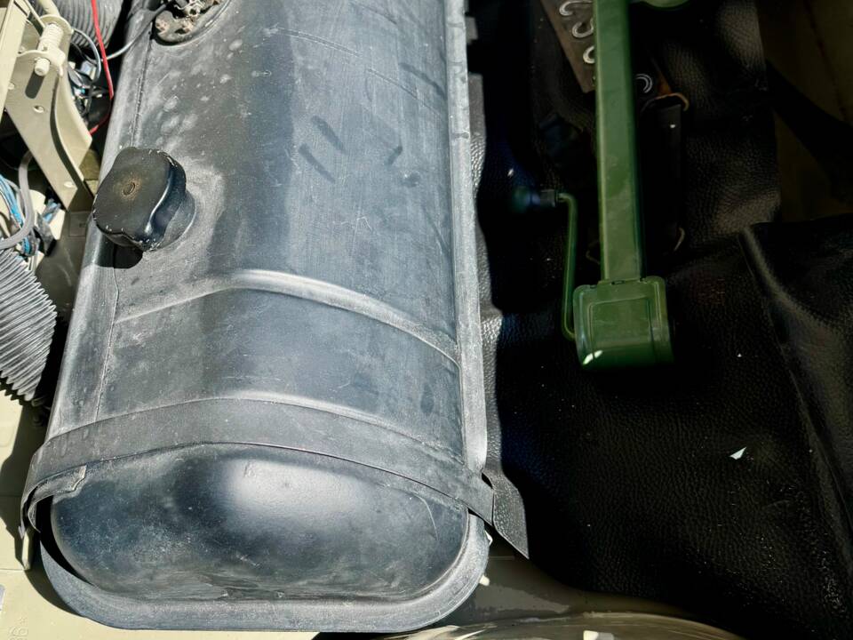 Image 30/39 of FIAT 500 F (1968)