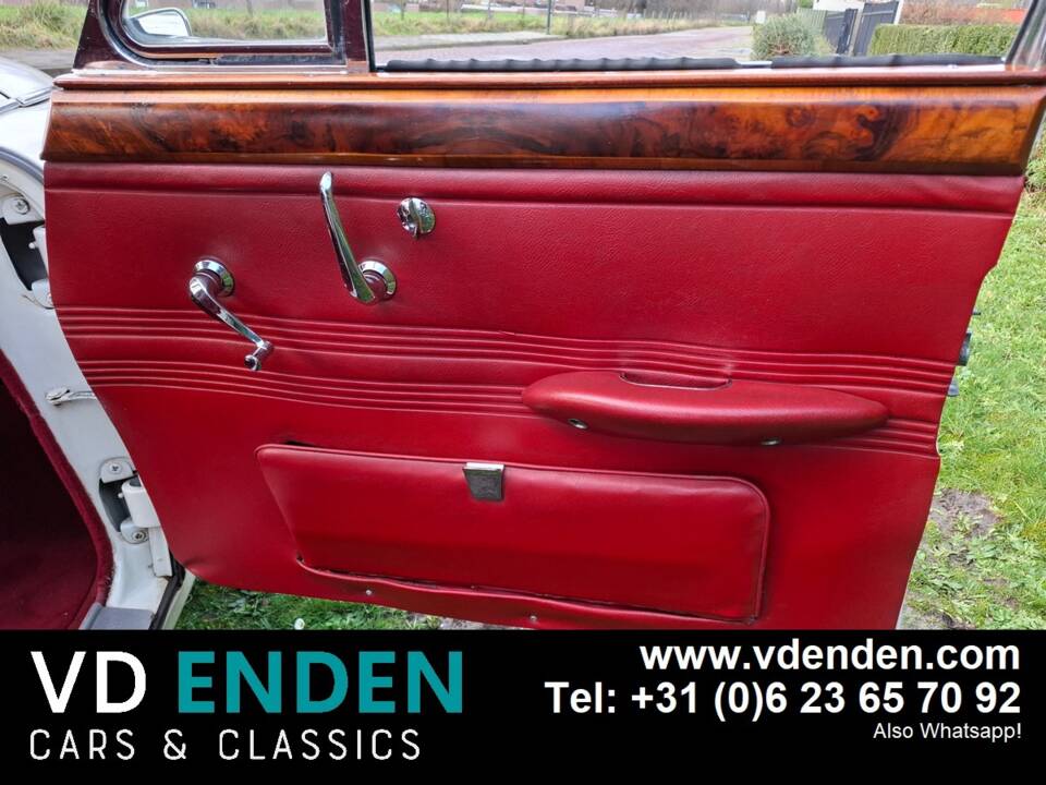 Bild 33/66 von Jaguar S-Type 3.4 (1964)