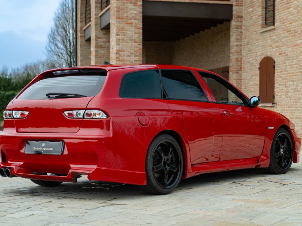 Image 5/50 of Alfa Romeo 156 3.2 V6 GTA Sportwagon (2003)