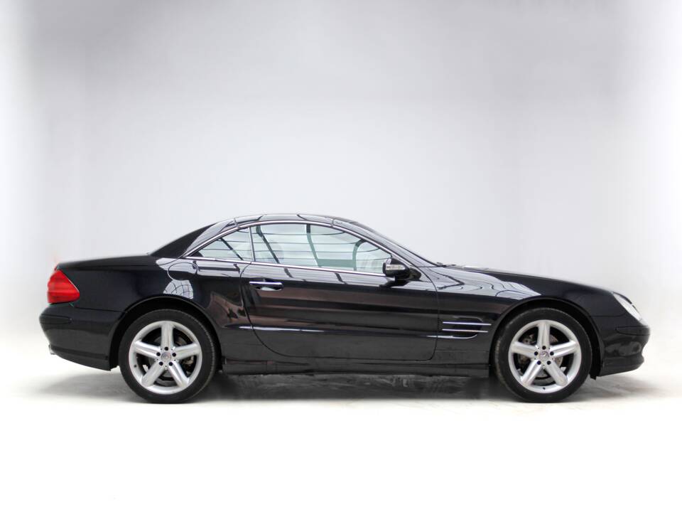 Imagen 3/38 de Mercedes-Benz SL 350 (2003)