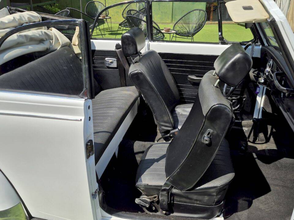 Image 44/73 of Volkswagen Beetle 1300 (1972)