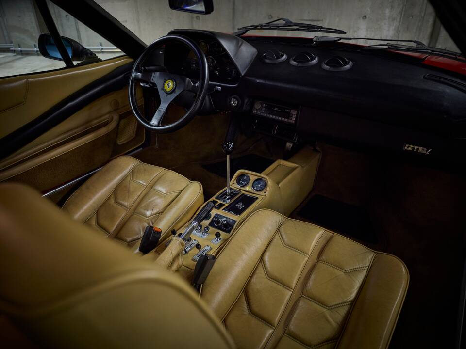 Image 77/97 of Ferrari 308 GTB Quattrovalvole (1983)