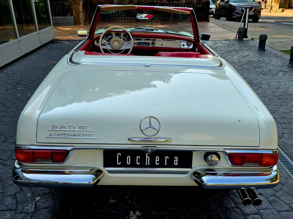 Afbeelding 8/34 van Mercedes-Benz 280 SL (1968)