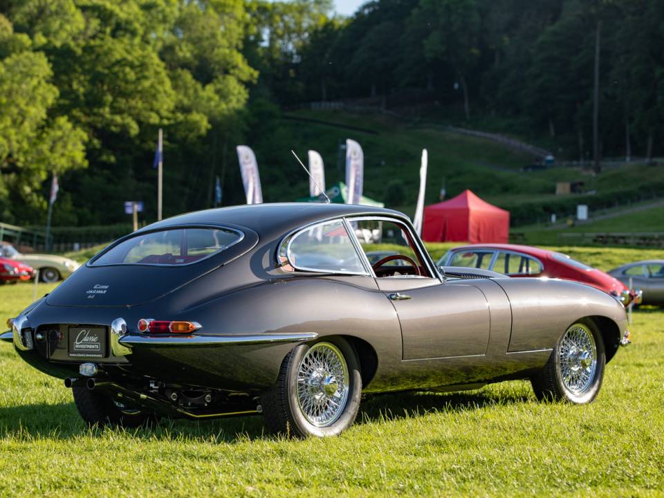 Imagen 11/62 de Jaguar E-Type 4.2 (1966)