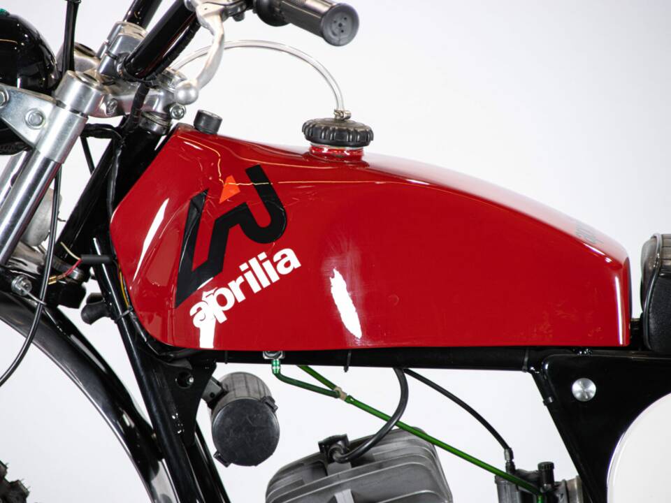 Immagine 20/49 di Aprilia Scarabeo 50 (1972)