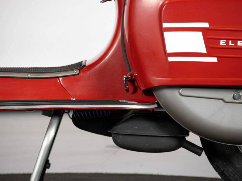 Image 24/50 of Piaggio Vespa 200 Rally (1976)