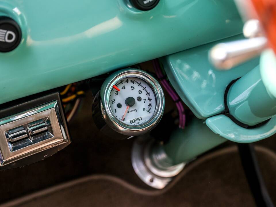 Immagine 31/34 di Chevrolet 3100 ½-ton (1957)