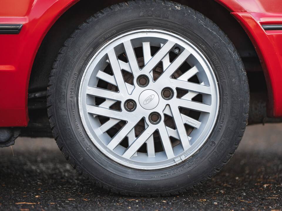 Immagine 43/50 di Ford Escort IV XR3i (1987)