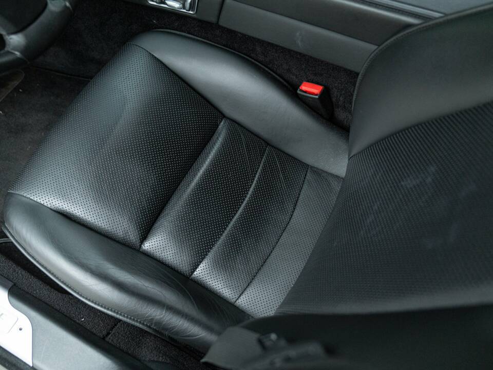 Bild 27/50 von Aston Martin Rapide (2010)