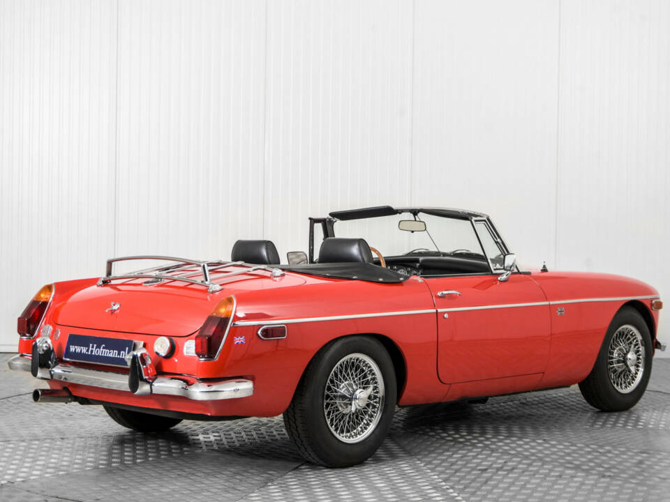 Bild 2/50 von MG MGB (1971)