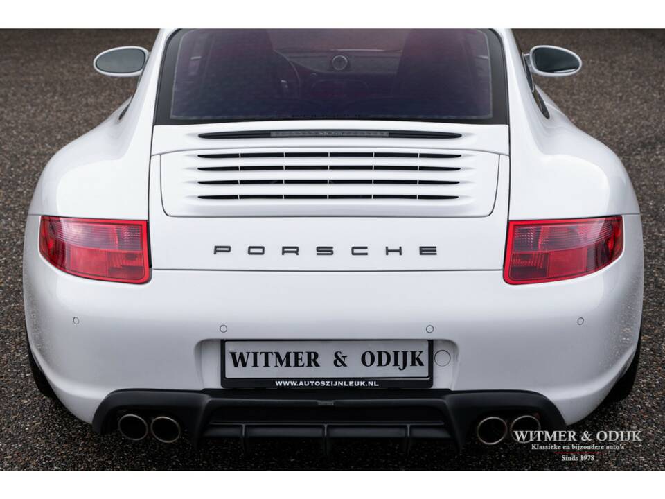 Bild 10/22 von Porsche 911 Carrera S (2008)