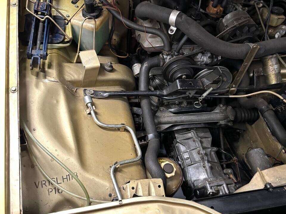 Image 17/23 de Renault R 16 TX (1979)