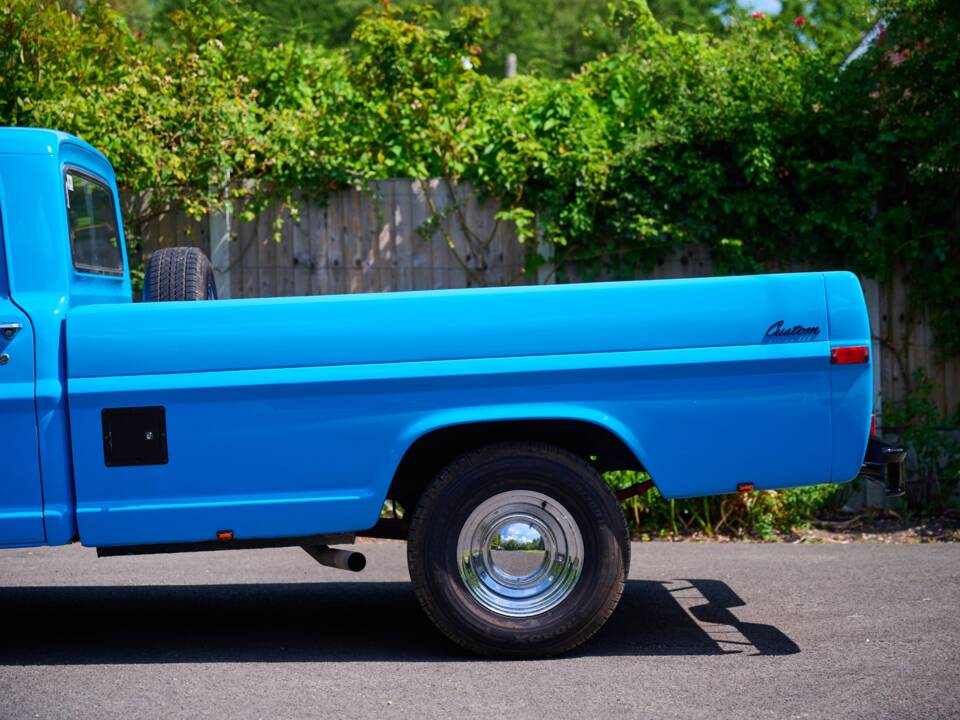Bild 21/50 von Ford F-100 (1972)