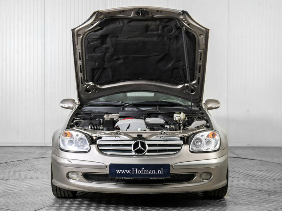 Image 36/50 of Mercedes-Benz SLK 200 Kompressor (2002)