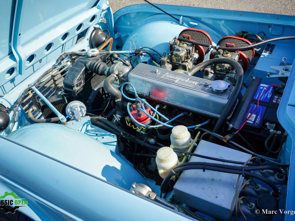 Image 19/43 of Triumph TR 4 (1962)