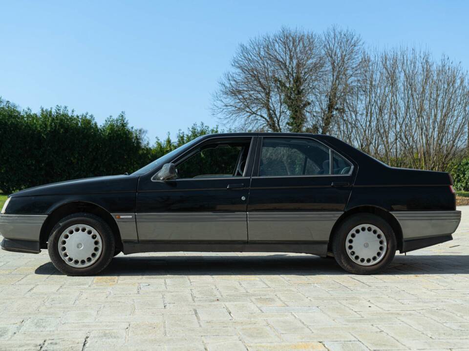 Image 5/50 of Alfa Romeo 75 2.0 Twin Spark (1990)