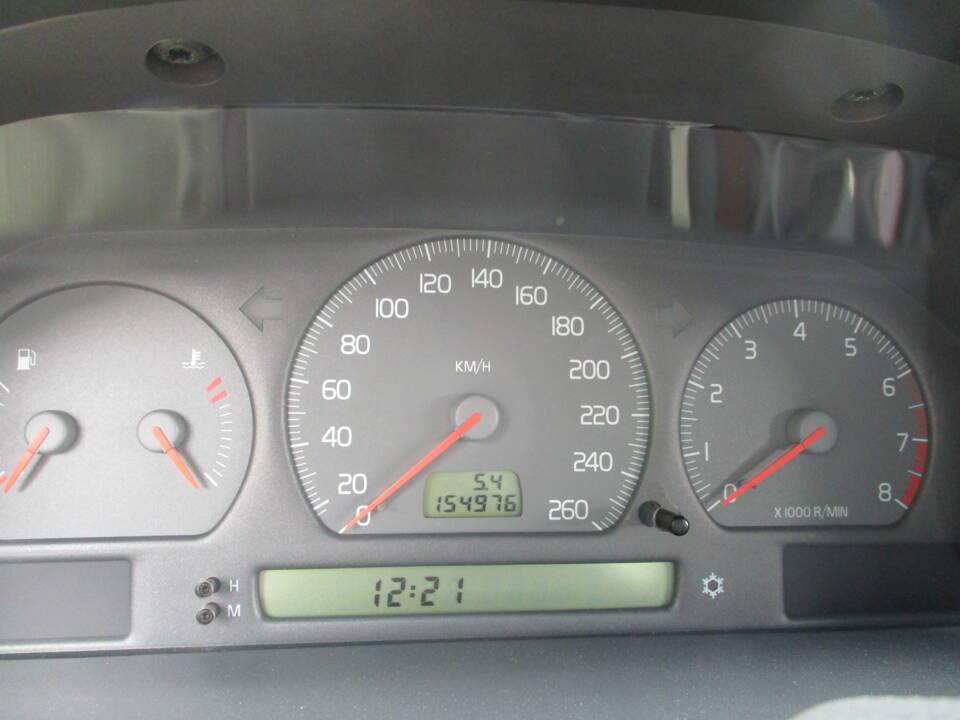 Bild 6/12 von Volvo C70 2.4 T (1998)