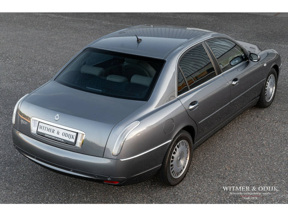 Imagen 13/33 de Lancia Thesis 3.0 V6 (2002)
