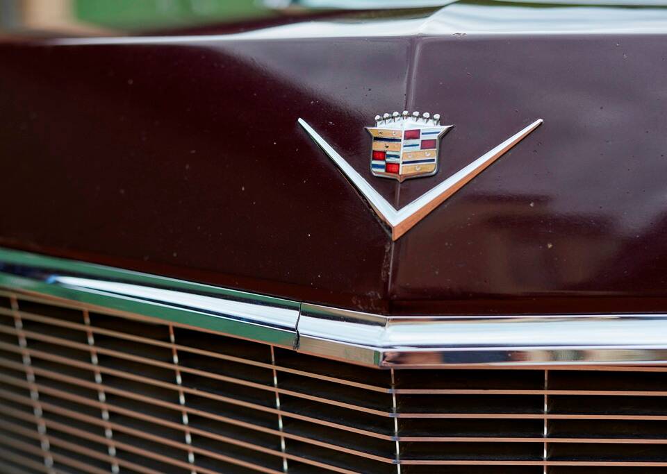 Bild 89/200 von Cadillac Coupe DeVille (1968)