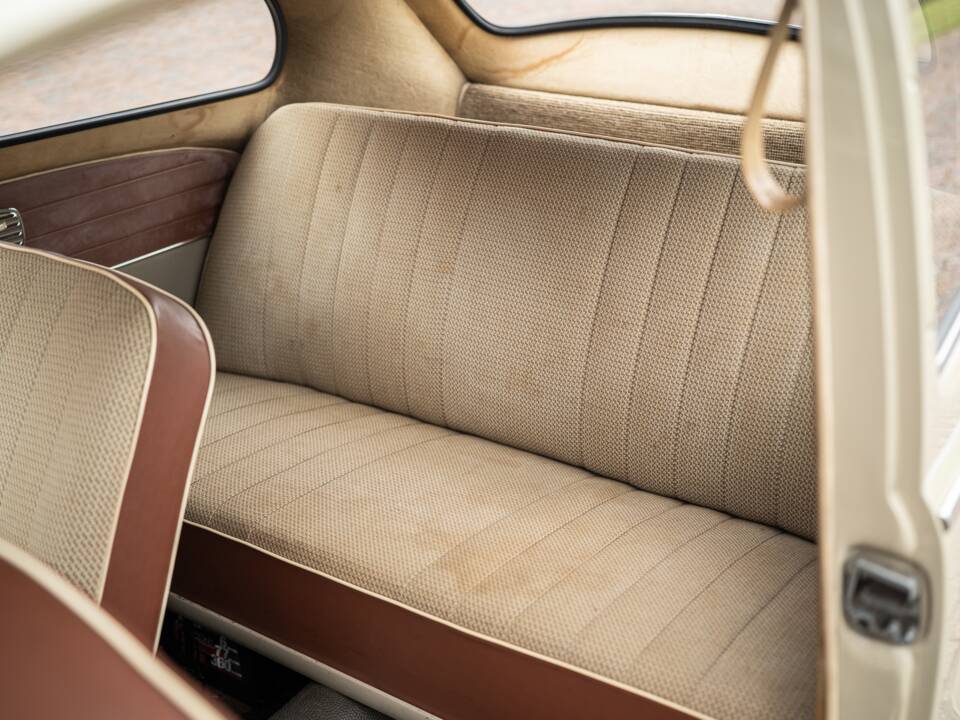 Bild 27/71 von Volkswagen Käfer 1200 Standard "Dickholmer" (1959)