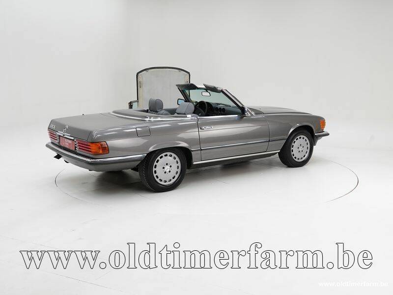 Imagen 2/15 de Mercedes-Benz 280 SL (1984)