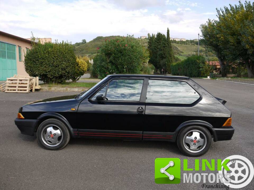 Image 2/10 of FIAT Ritmo 130 TC Abarth (1984)