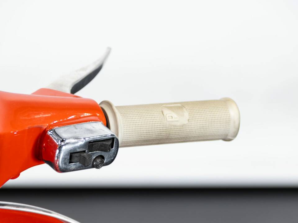 Immagine 25/39 di Piaggio Vespa 90 SS (1967)