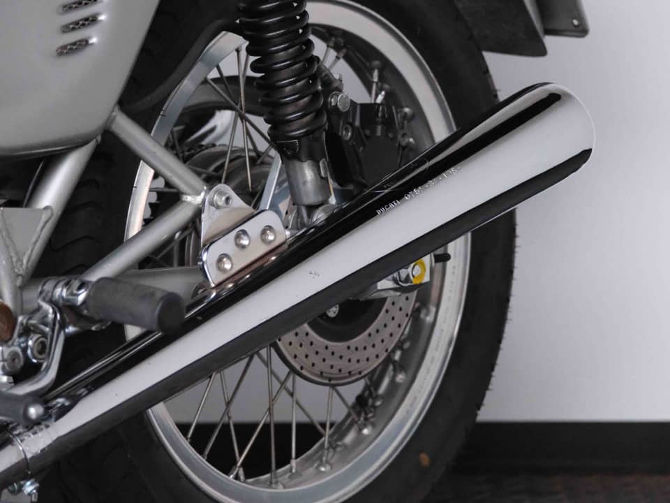 Image 33/75 of Ducati 900 SS (1976)