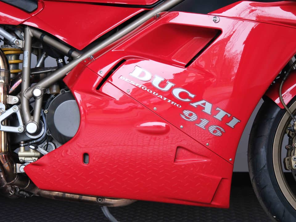 Bild 7/93 von Ducati 916 Strada (1994)