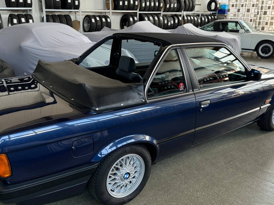 Image 8/19 of BMW 316i Baur TC (1990)